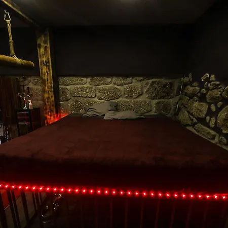 Spank It Apartment Tondela
